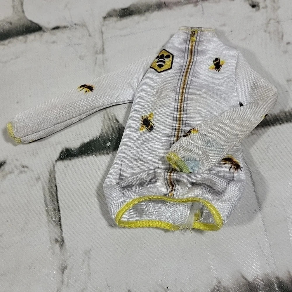 Barbie Fashionista Doll Clothes‎ Tops Lot Hawaiian Shirt Bee Jacket Basics